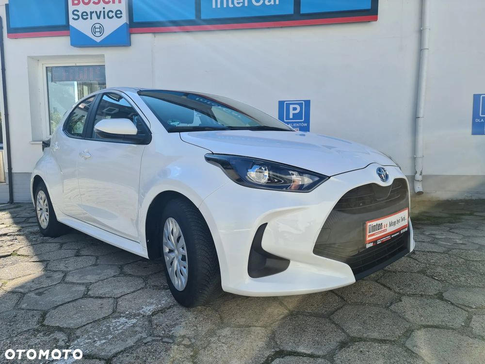 Toyota Yaris Hybrid 1.5 VVT-i - 12
