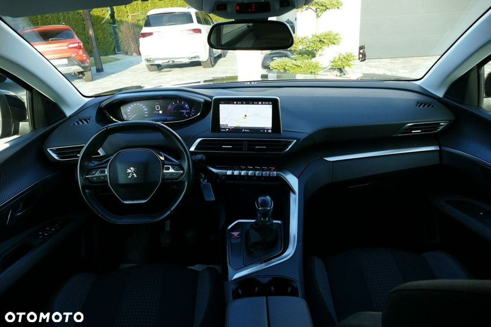 Peugeot 3008 1.2 PureTech Allure Pack S&S - 5
