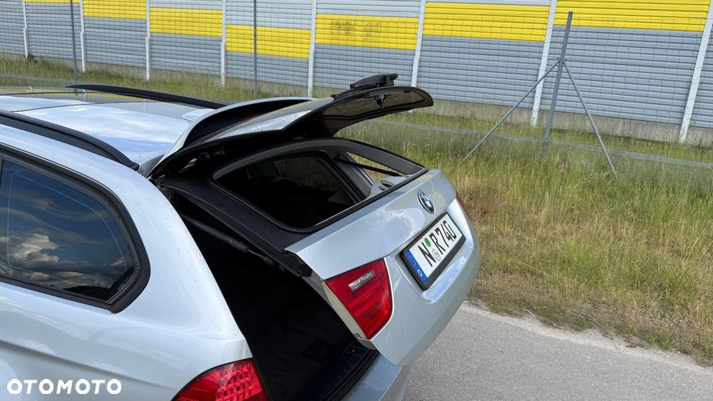 BMW Seria 3 320d DPF - 25