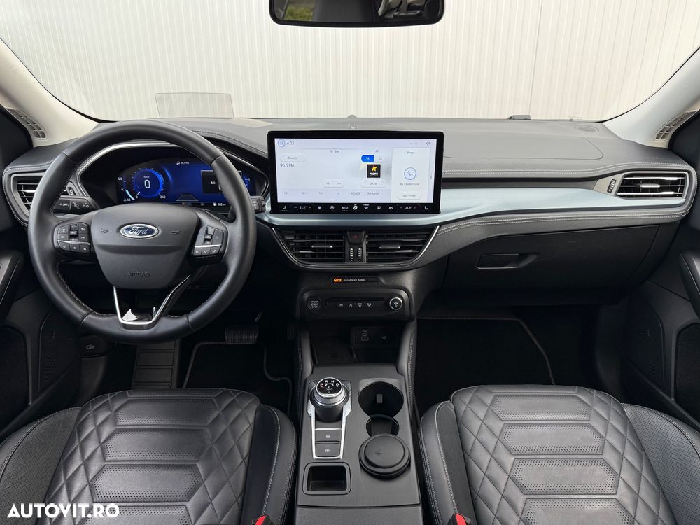 Ford Focus 2022 photo 5