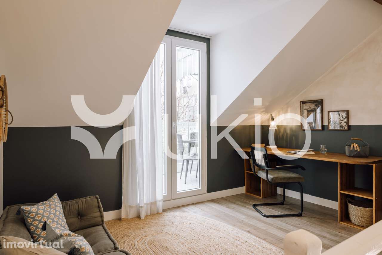 Apartamento T2 com terraço e escritório em Praça da Alegria - Grande imagem: 5/22