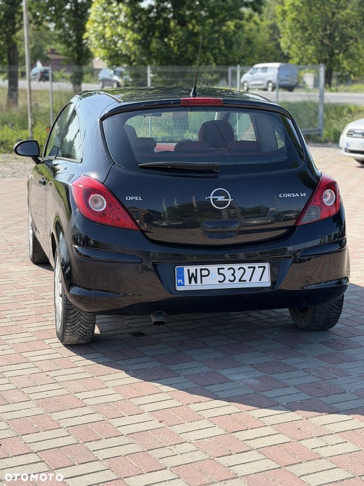 Opel Corsa - 4
