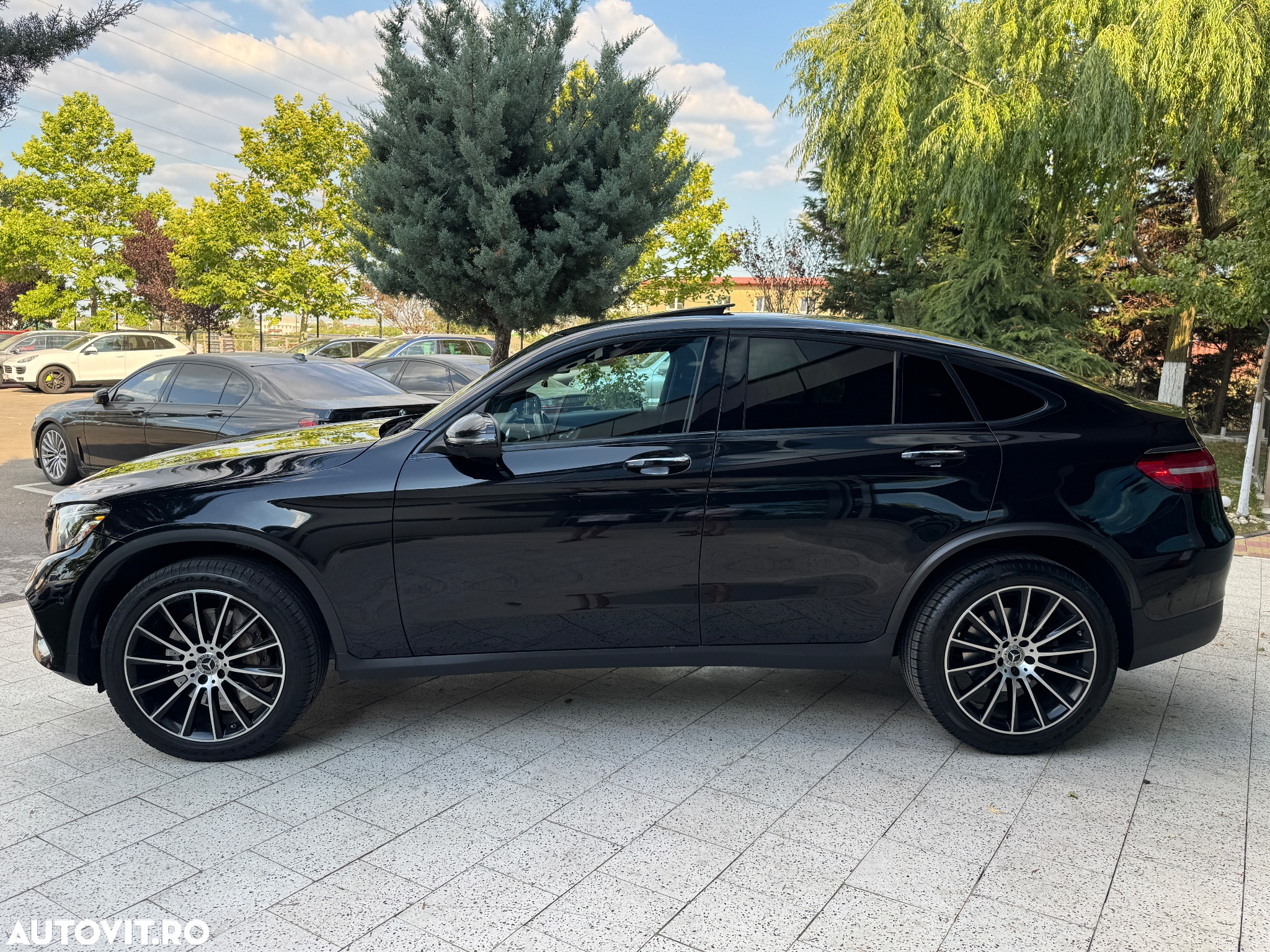 Mercedes-Benz GLC Coupe 300 4MATIC - 15