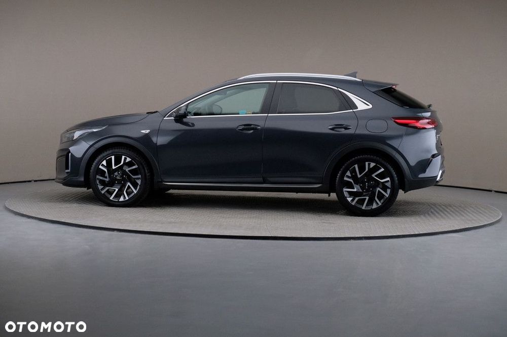 Kia XCeed - 4