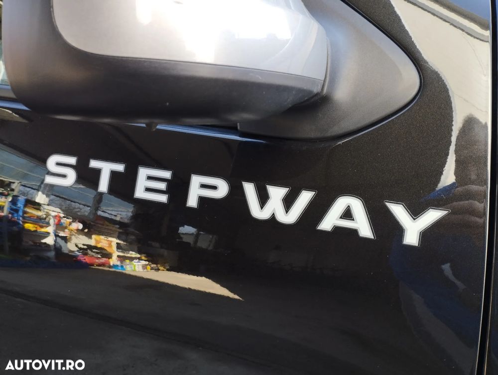 Dacia Sandero Stepway TCe 90 MT6 Comfort - 5