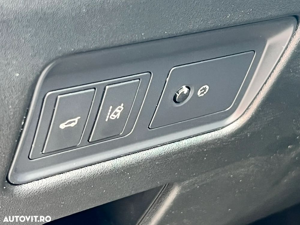 Land Rover Discovery 2.0 L SD4 Ingenium Landmark Edition - 22