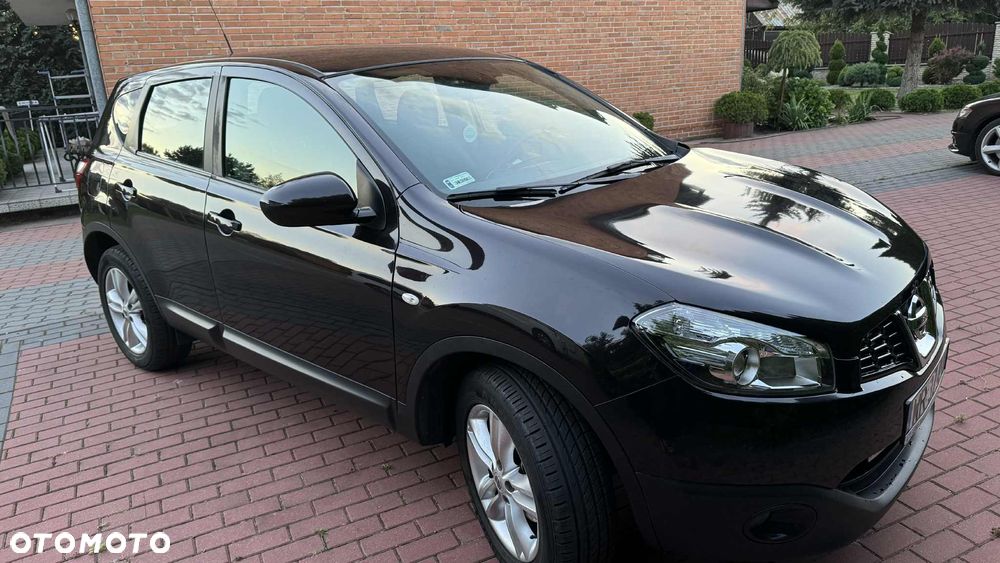 Nissan Qashqai - 1