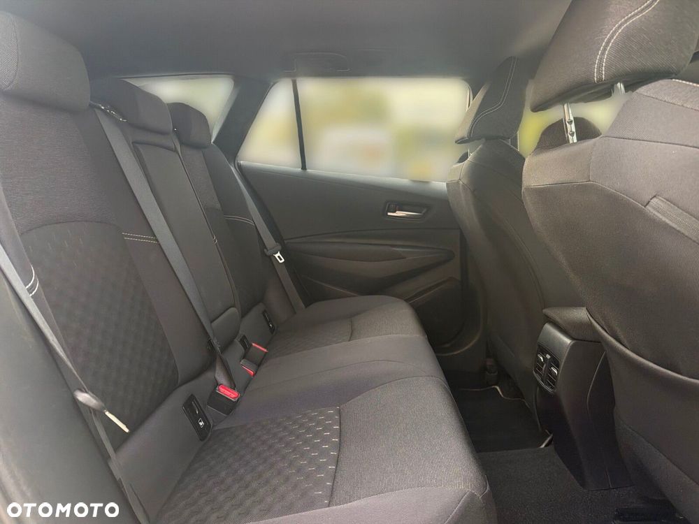 Toyota Corolla - 16