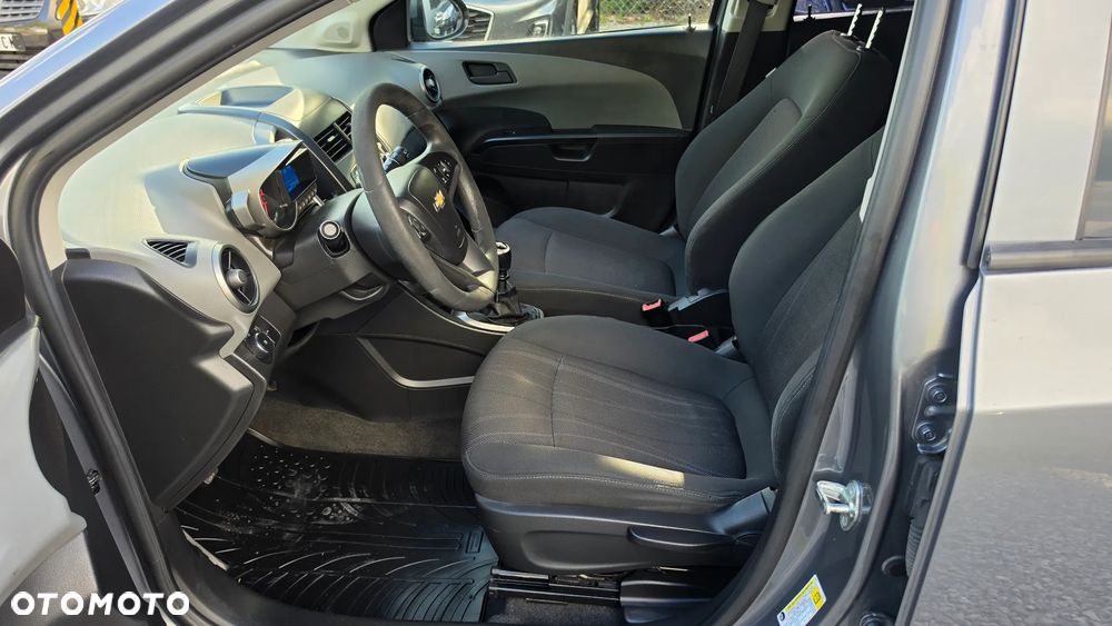 Chevrolet Aveo 1.2 LT+ - 14