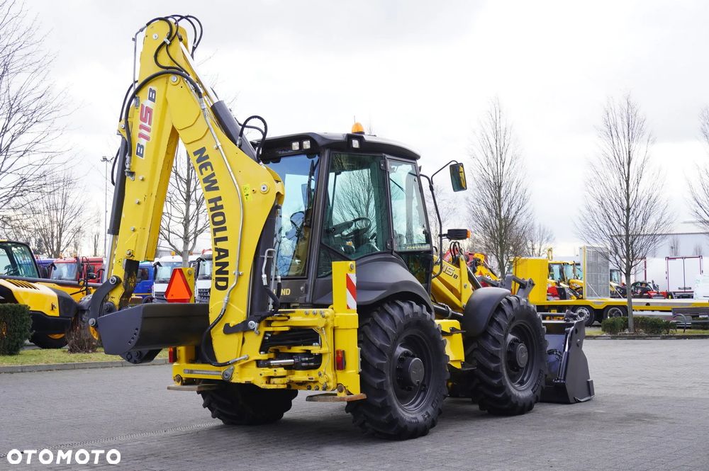 New Holland B115B / 4600 MTH! / 2021 - 6