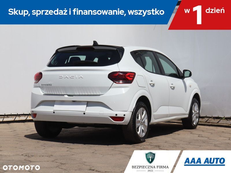 Dacia Sandero - 7