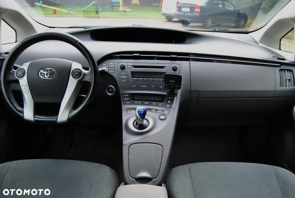 Toyota Prius - 9