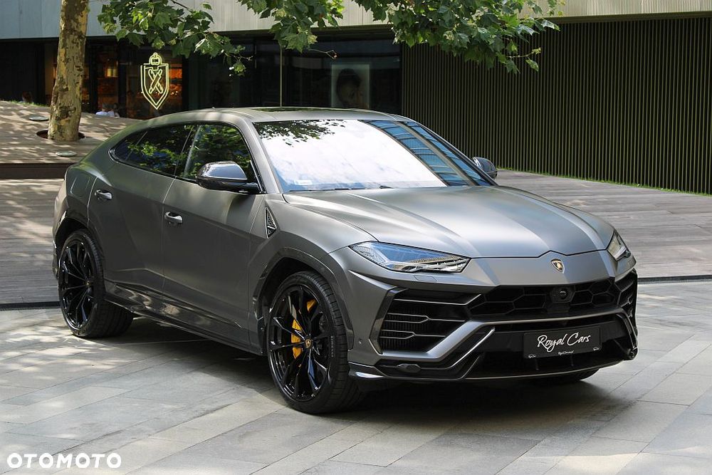 Lamborghini Urus Standard - 2
