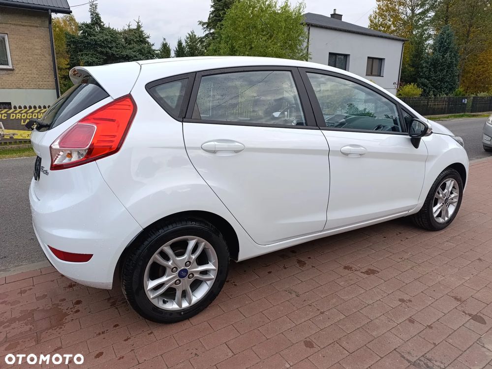 Ford Fiesta - 26
