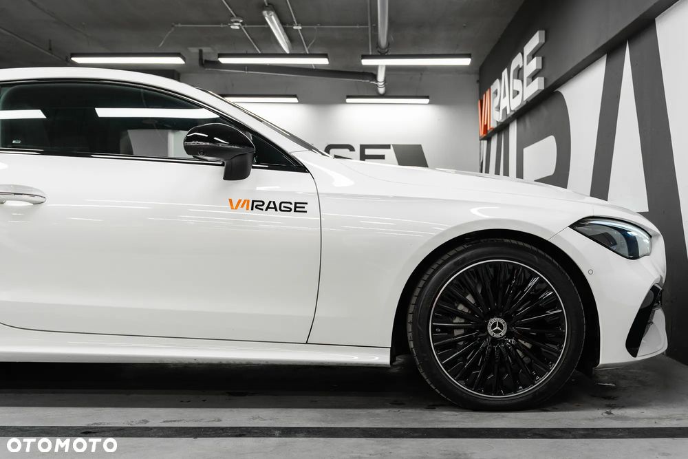 Mercedes-Benz CLE 300 mHEV 4-Matic AMG Line - 17