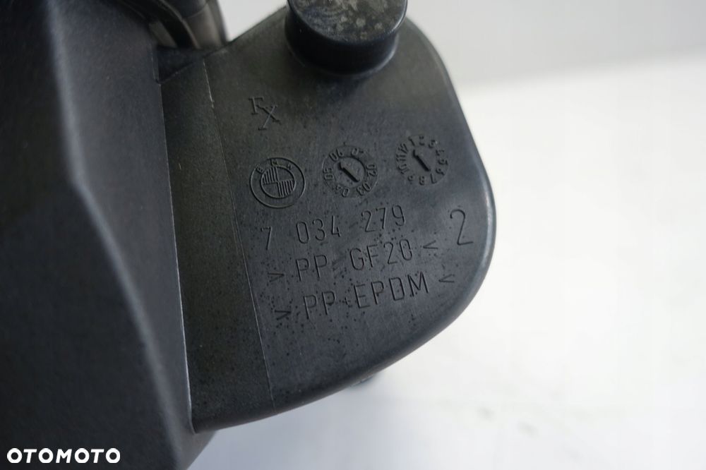 BMW E60 M5 5.0 V10 KLAPKA PALIWA wlewu 479/6 - 5