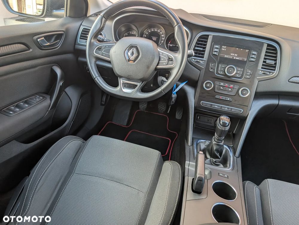 Renault Megane 1.3 TCe FAP Zen - 27