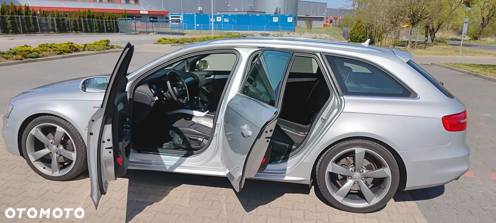 Audi A4 Avant 2.0 TDI DPF S line Sportpaket - 6
