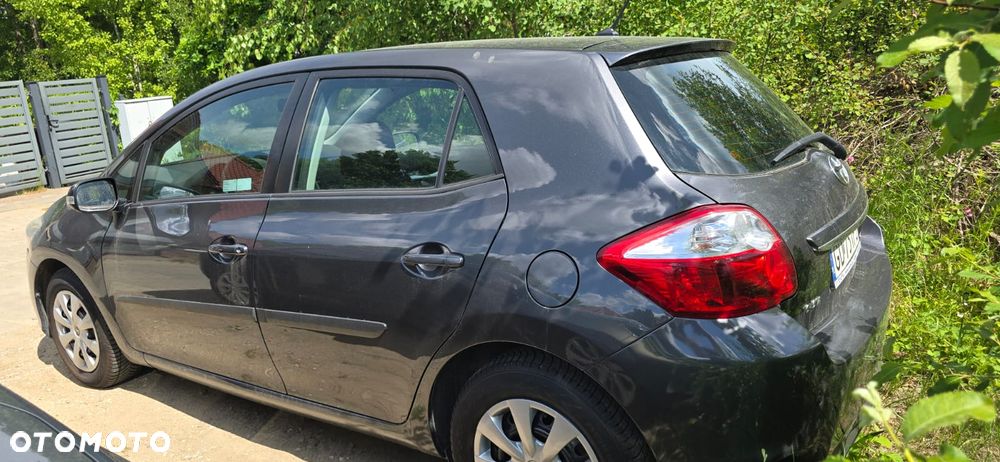 Toyota Auris - 3