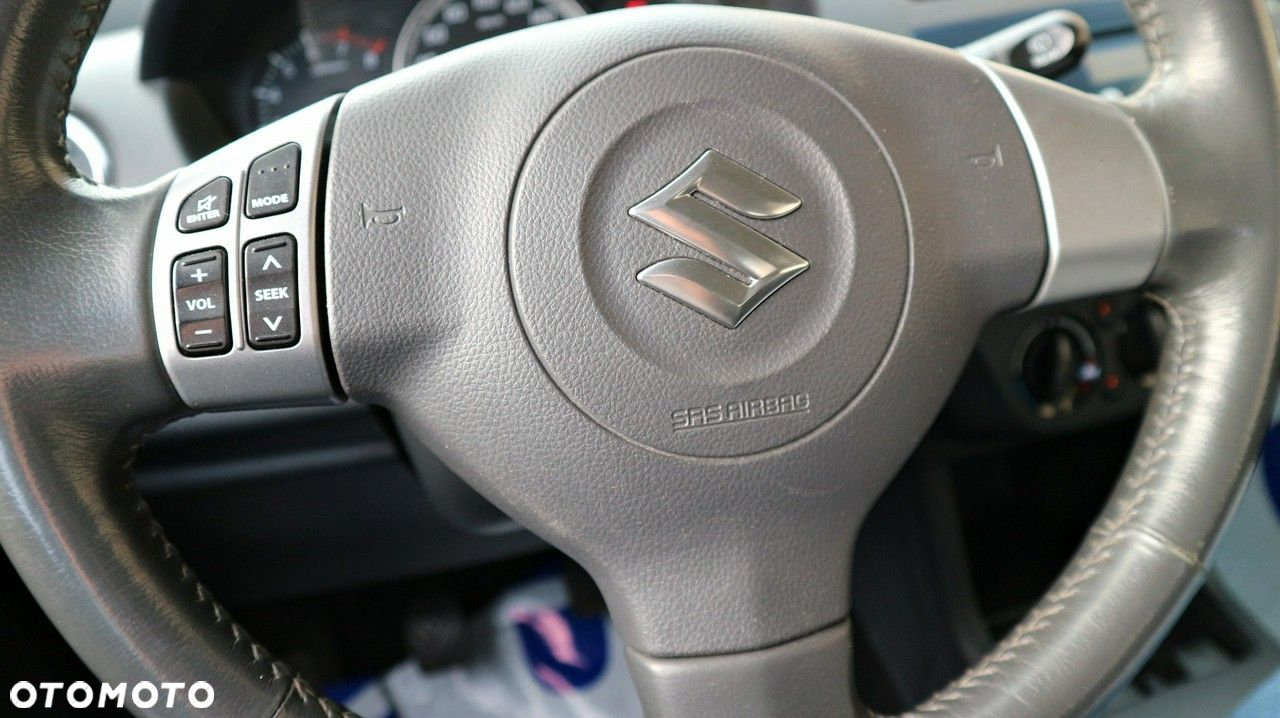 Suzuki Swift - 12