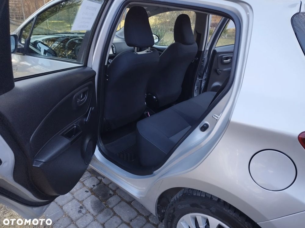 Toyota Yaris 1.5 Active - 4