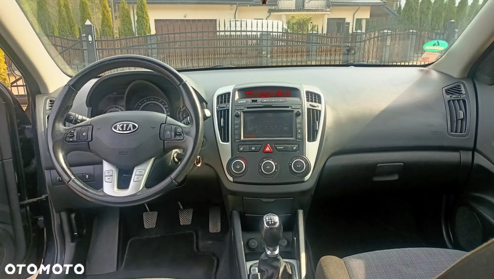 Kia Ceed 1.4 CVVT Vision - 20