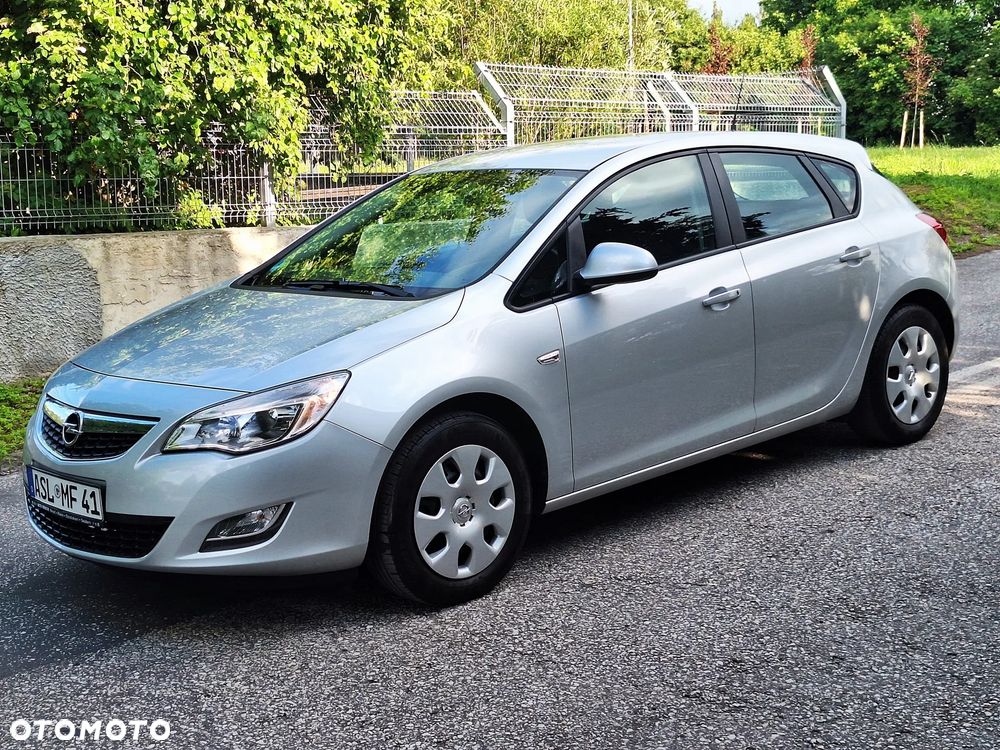 Opel Astra 1.4 Selection - 12