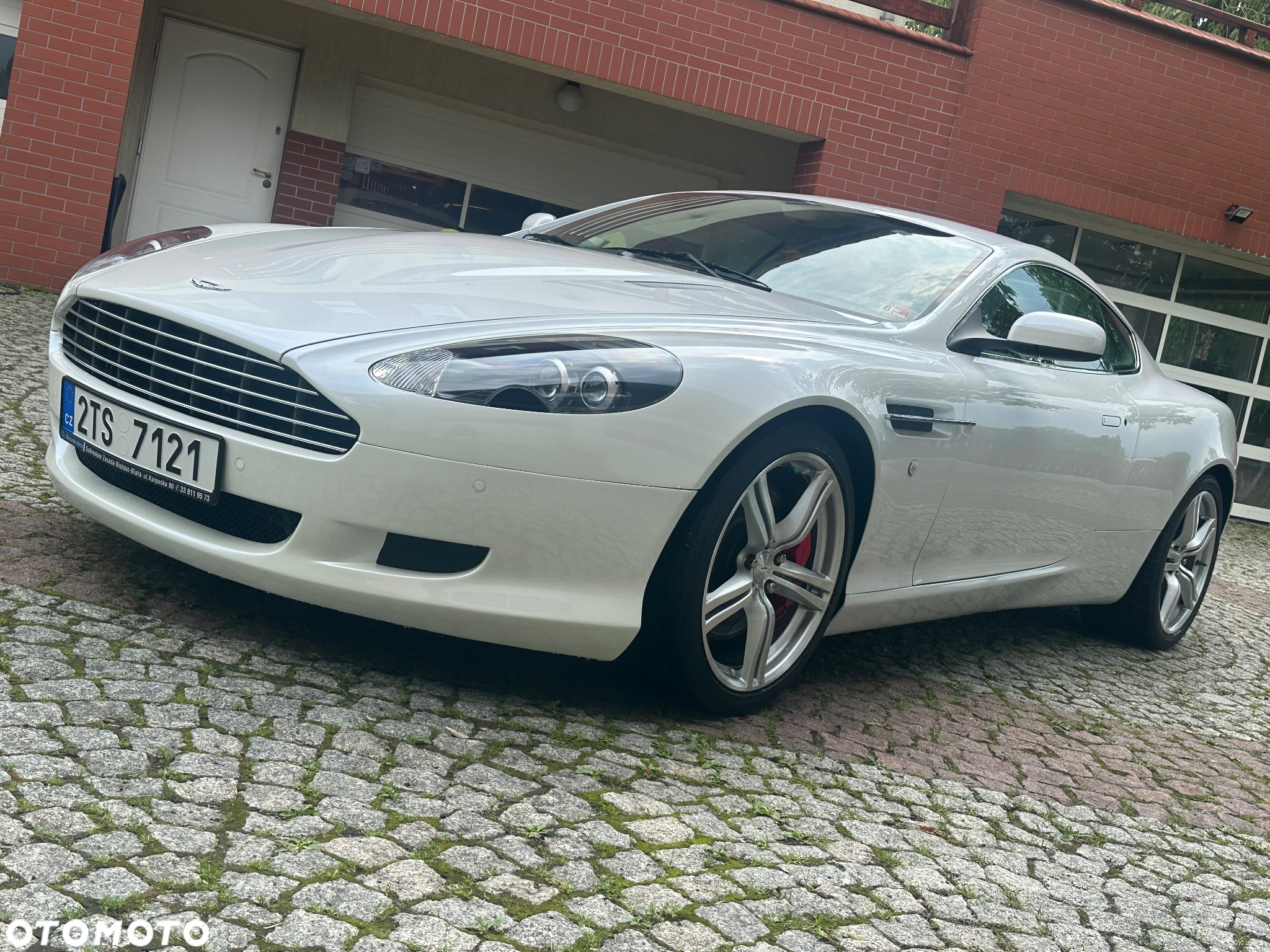 Aston Martin DB9 Sport Edition Touchtronic II - 35