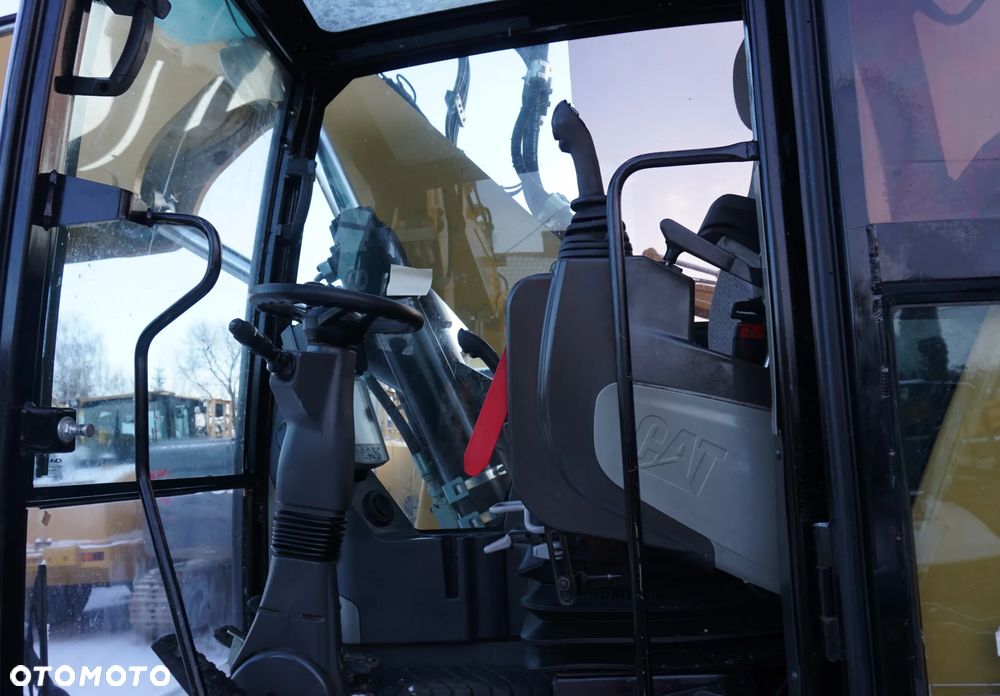Caterpillar CAT M 318 F - 7