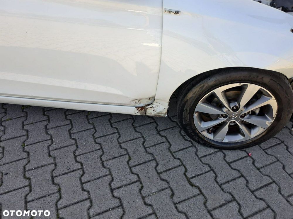 Hyundai i20 - 20