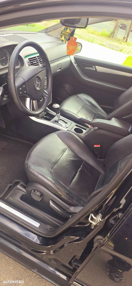 Mercedes-Benz B 200 - 6