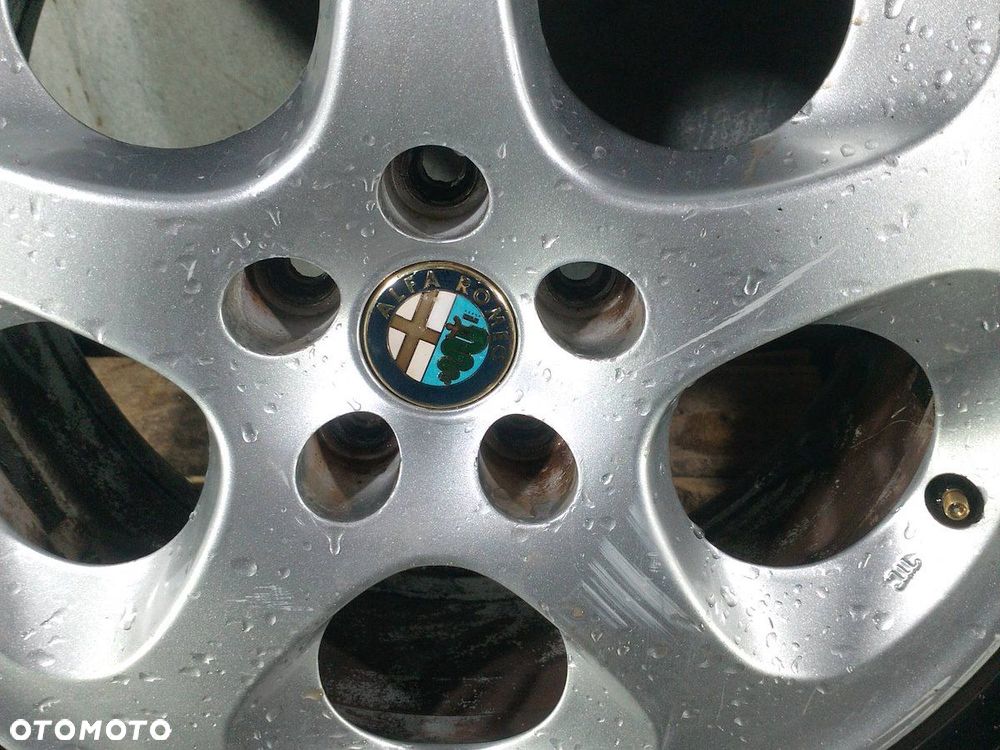 FELGI ALUMINIOWE KOMPLET 16 Z OPONAMI ALFA ROMEO 147 - 12