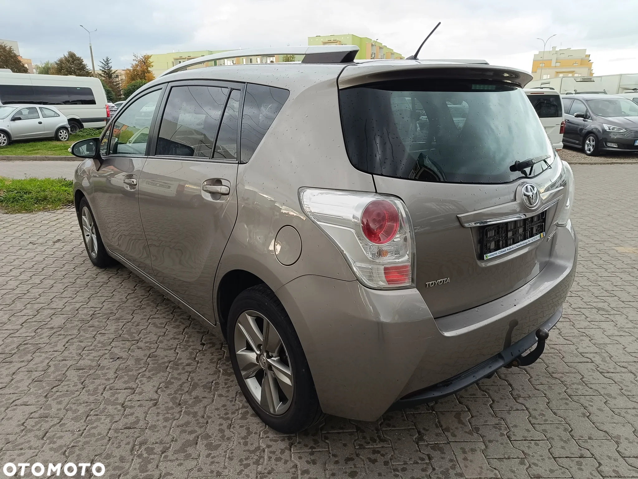 Toyota Verso - 4