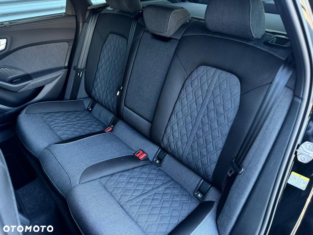 Audi A5 Avant TFSI Quattro S tronic - 38