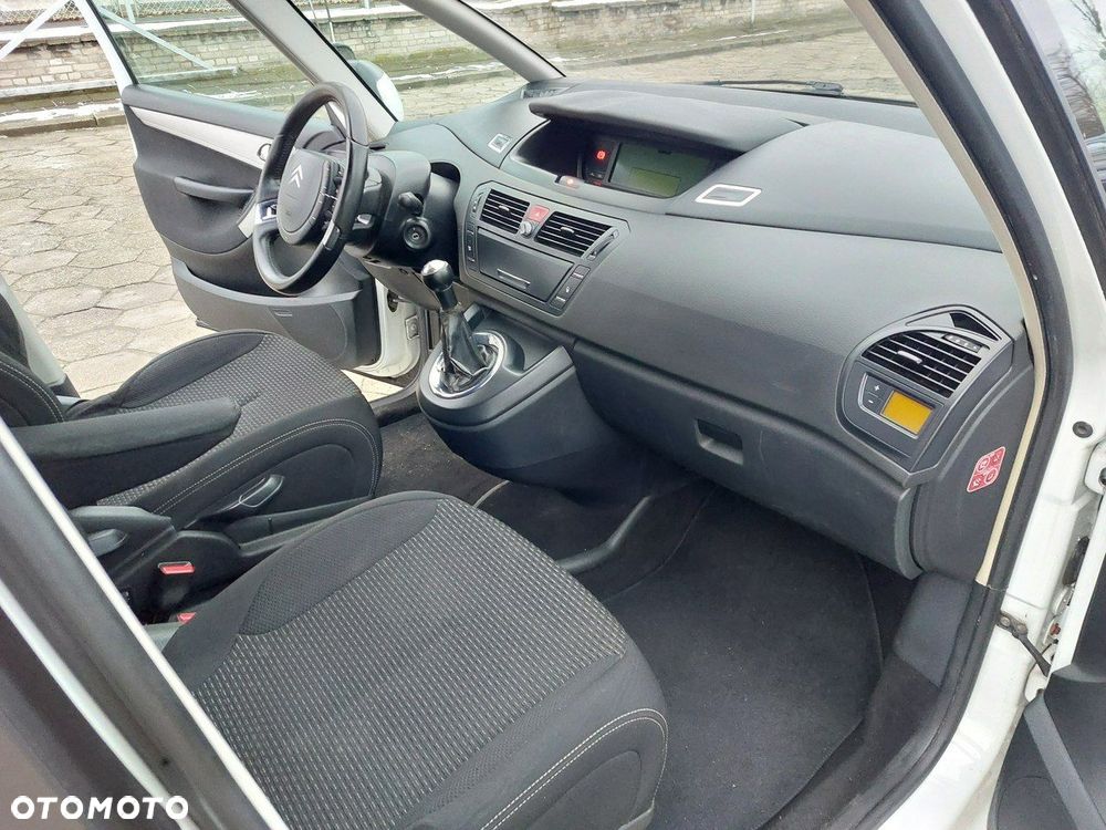 Citroën C4 Picasso - 13