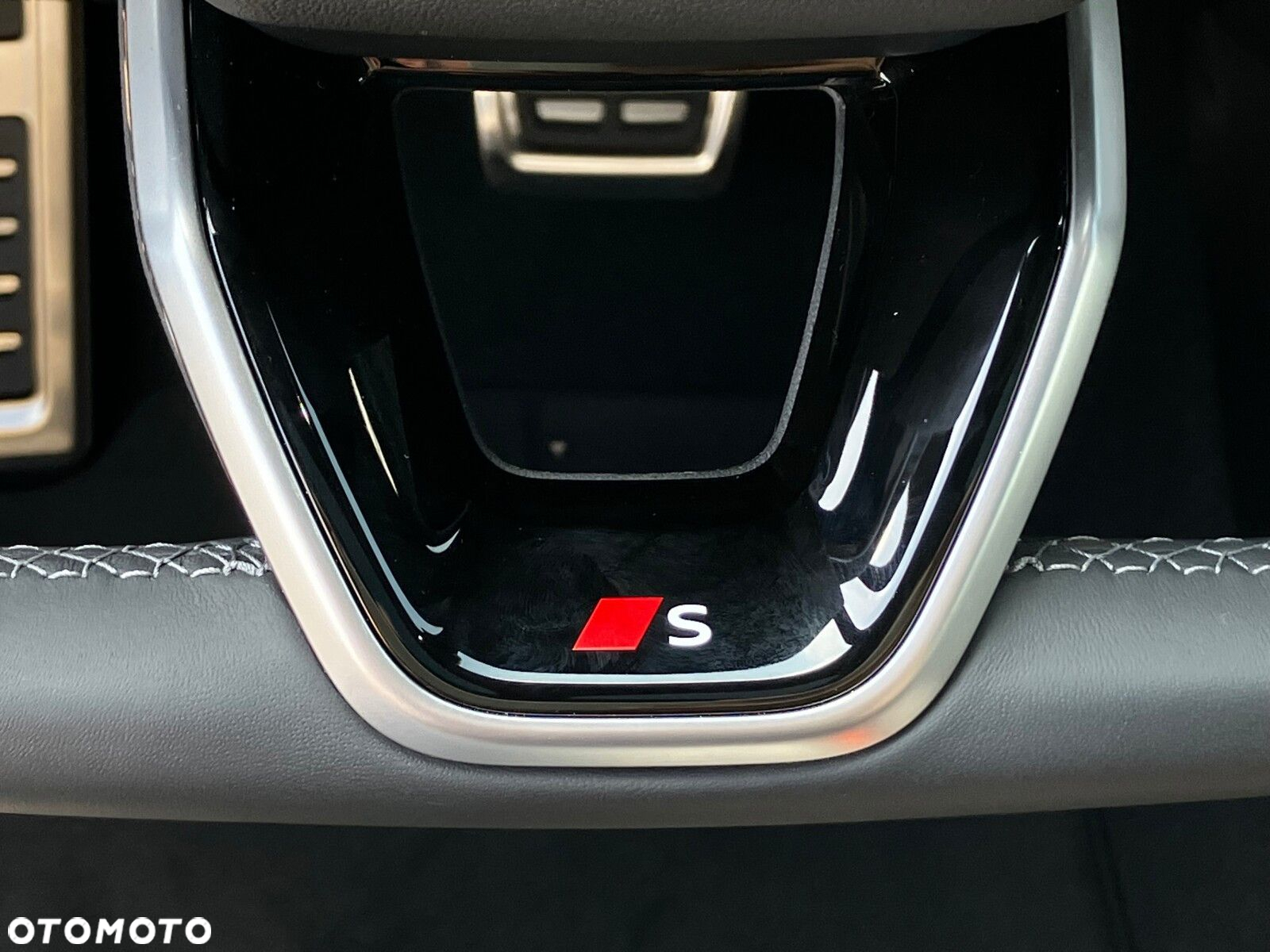 Audi Q6 e-tron - 27