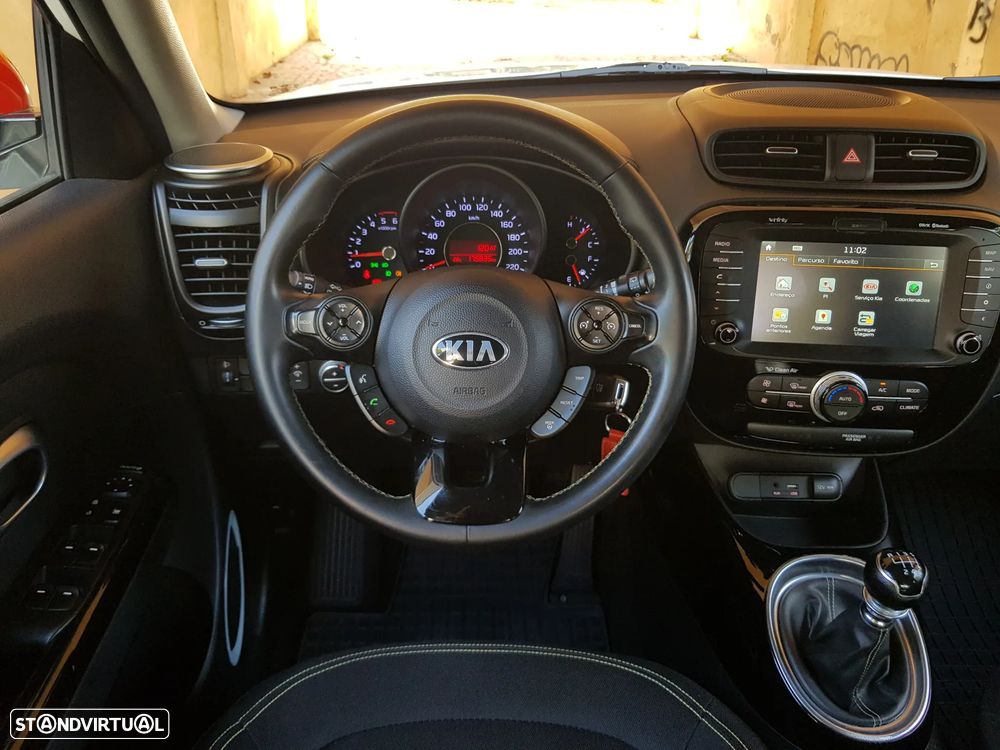 Kia Soul 1.6 CRDi TX - 14