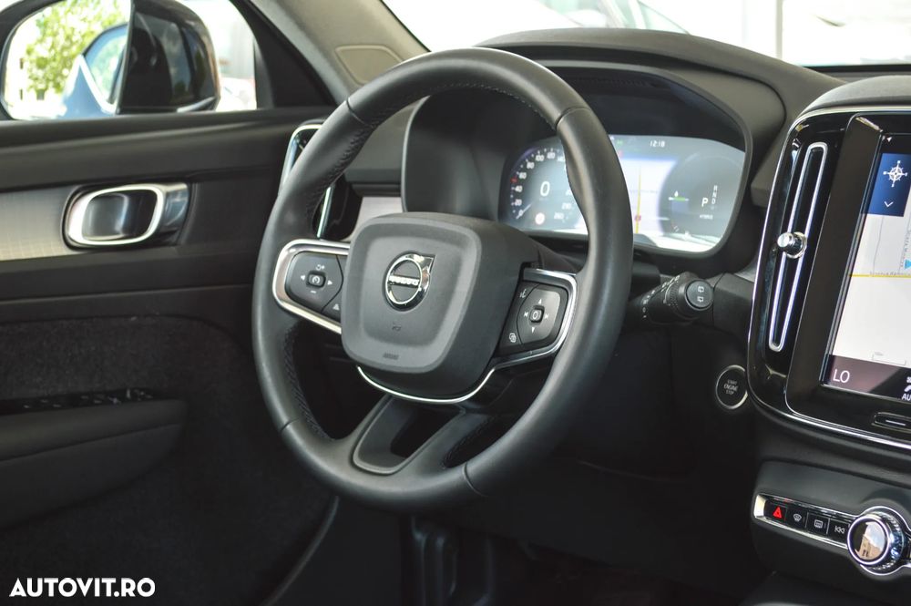 Volvo XC 40 T5 Recharge DKG Essential - 23