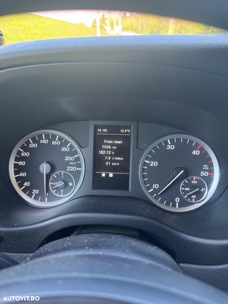 Mercedes-Benz VITO - 20