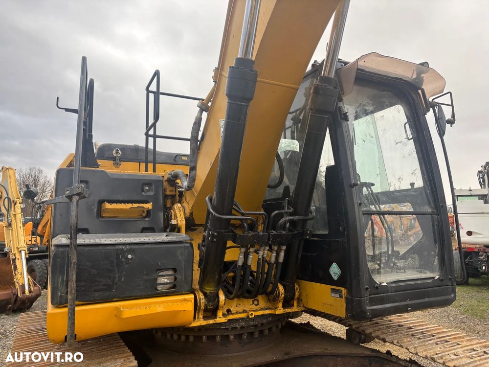 Caterpillar 320EL - 8