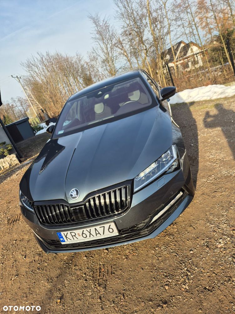 Skoda Superb 2.0 TSI Sportline DSG - 7
