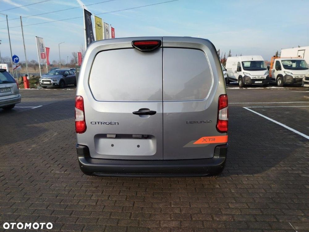 Citroën BERLINGO VAN - 8