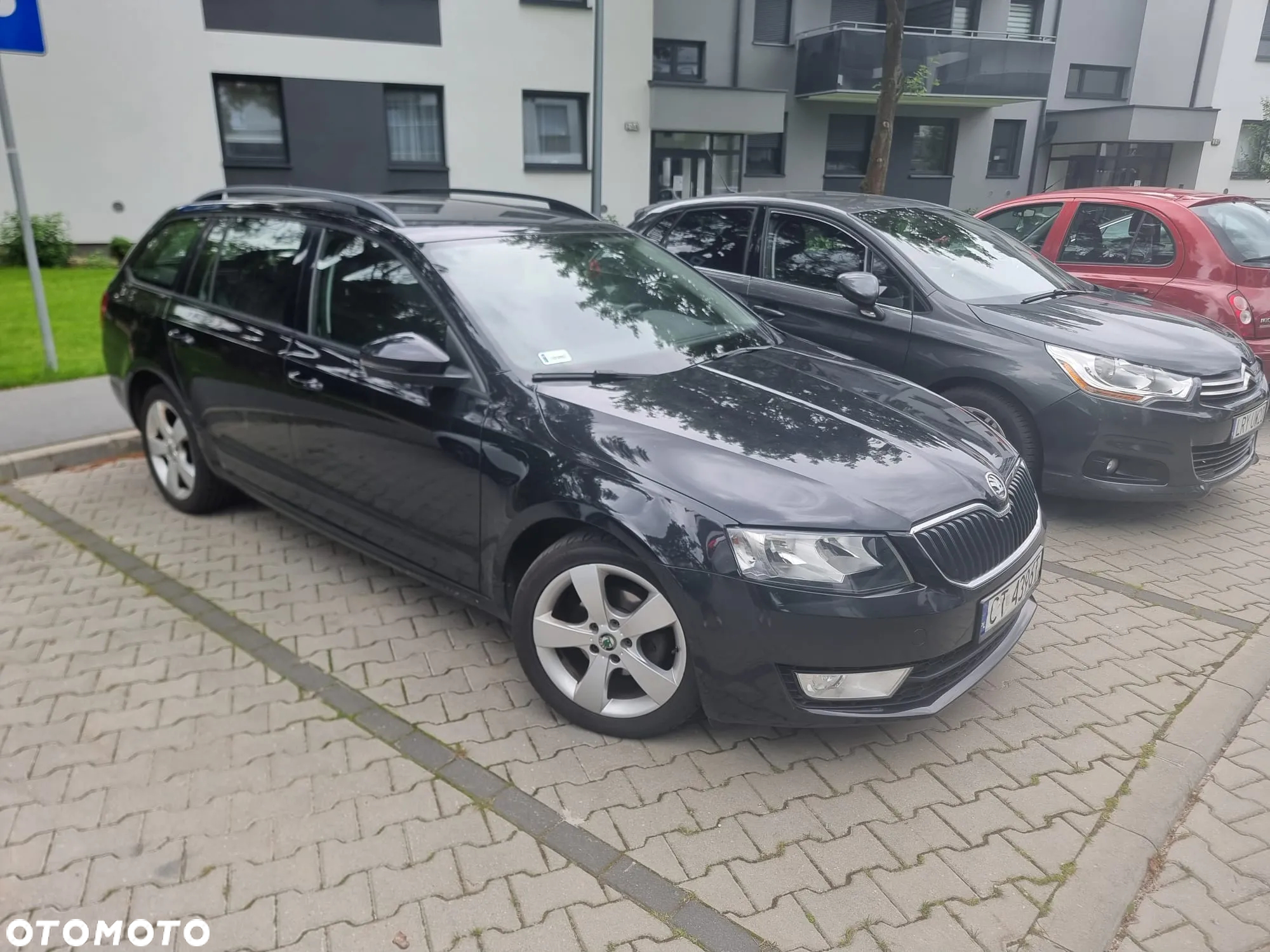 Skoda Octavia 1.6 TDI Active DSG - 2