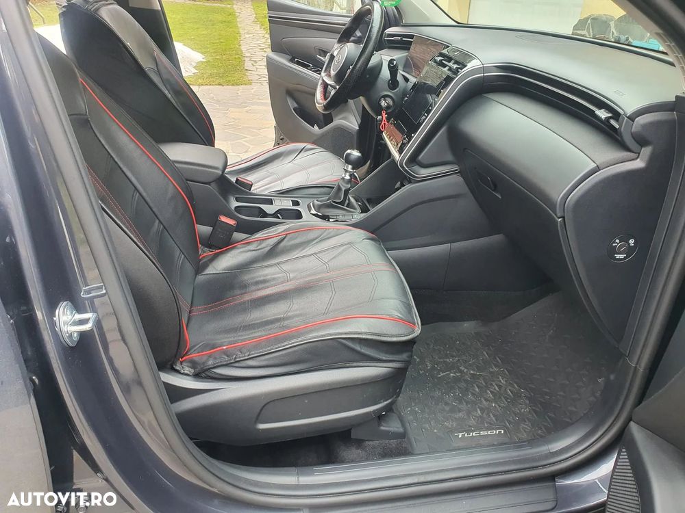 Hyundai Tucson 1.6 l 150 CP 2WD 6MT Style+ - 12