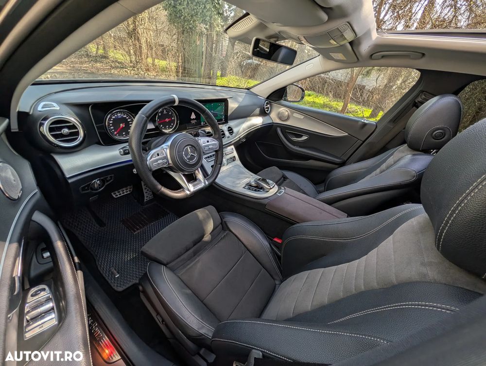 Mercedes-Benz E 220 d 9G-TRONIC - 11