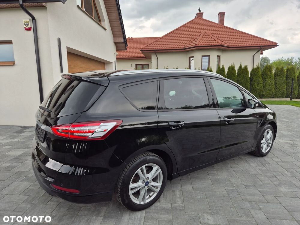 Ford S-Max 2.0 EcoBlue Titanium - 2