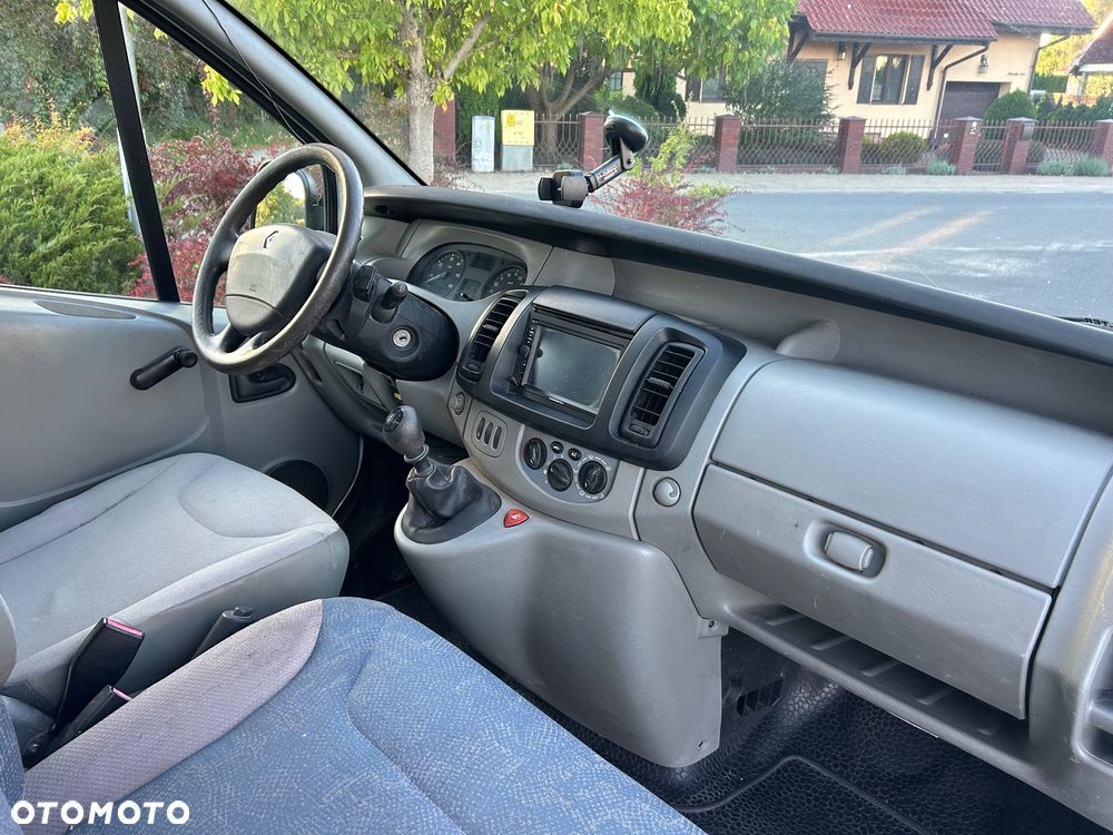 Renault Trafic - 9