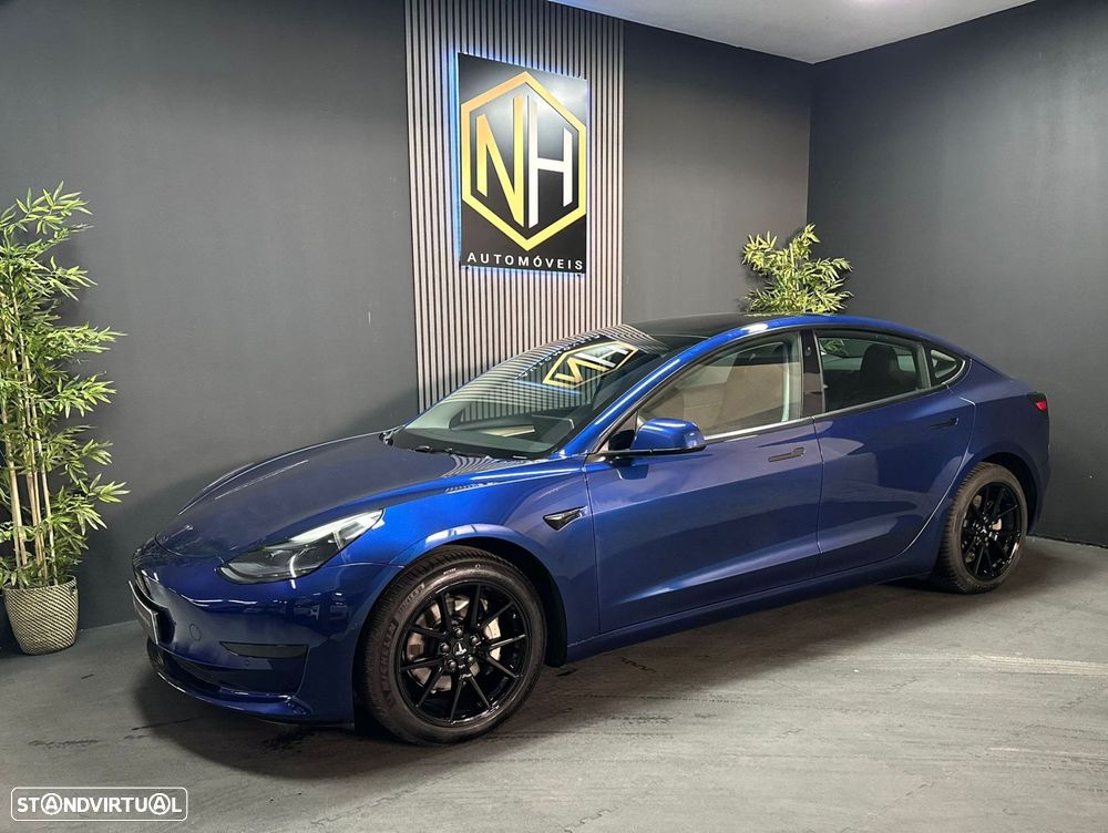 Tesla Model 3 Standard Range Plus RWD - 2