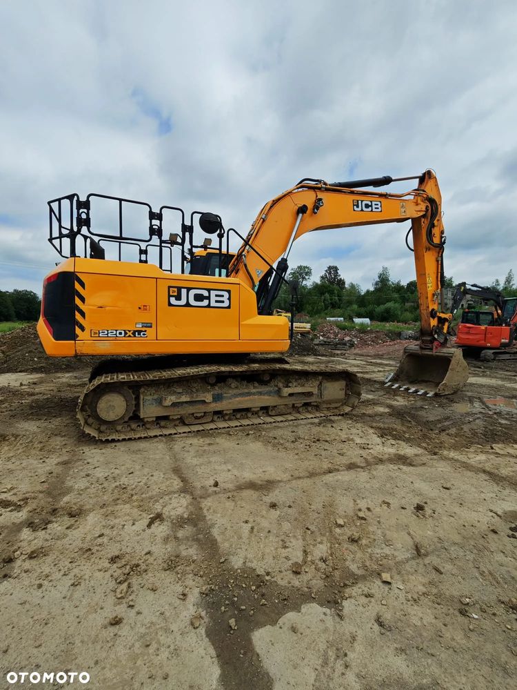 JCB 220 XLC IDEALNA - 9