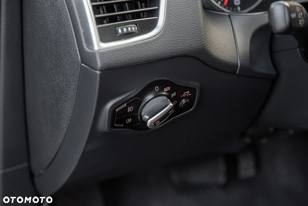 Audi Q5 2.0 TFSI quattro tiptronic - 28